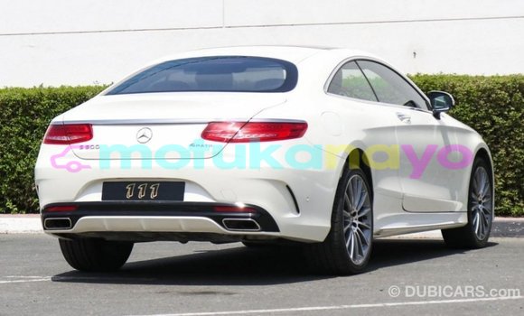 Buy Import Mercedes-Benz 190 (W201) White Car in Import - Dubai in Bandundu Buy Import Mercedes-Benz 190 (W201) White Car in Import - Dubai in Bandundu
