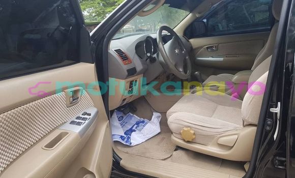 Acheter Occasion Voiture Toyota Fortuner Noir à Kinshasa, Kinshasa Acheter Occasion Voiture Toyota Fortuner Noir à Kinshasa, Kinshasa