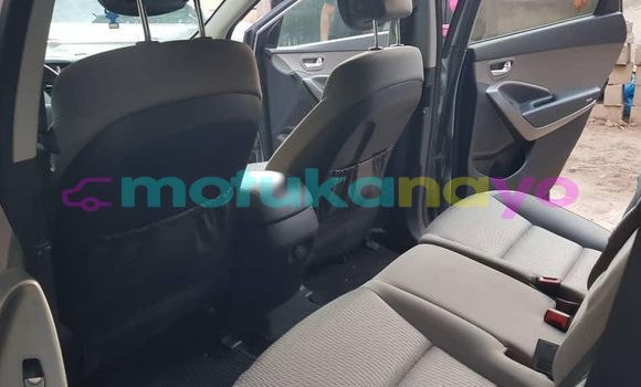 Acheter Occasion Voiture Hyundai Santa Fe Autre à Kinshasa, Kinshasa Acheter Occasion Voiture Hyundai Santa Fe Autre à Kinshasa, Kinshasa