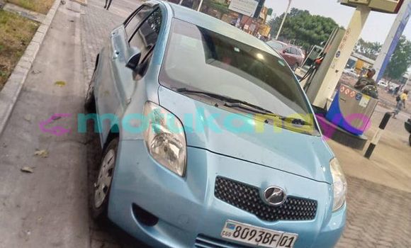 Buy Used Toyota Vitz Blue Car in Kinshasa in Kinshasa Buy Used Toyota Vitz Blue Car in Kinshasa in Kinshasa