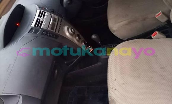 Buy Used Toyota Vitz Blue Car in Kinshasa in Kinshasa Buy Used Toyota Vitz Blue Car in Kinshasa in Kinshasa