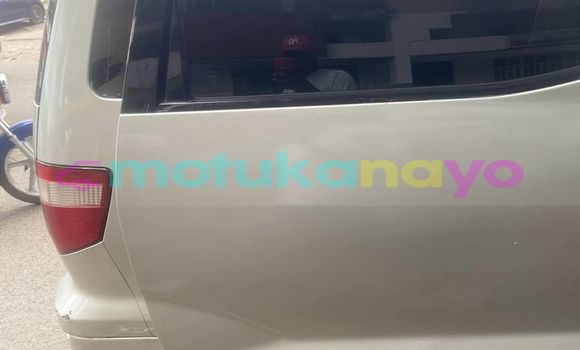 Buy Used Toyota Alphard Silver Car in Kinshasa in Kinshasa Buy Used Toyota Alphard Silver Car in Kinshasa in Kinshasa