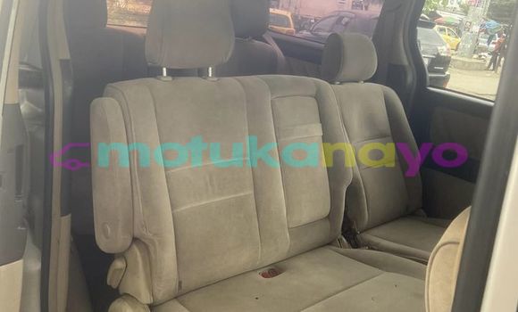 Buy Used Toyota Alphard Silver Car in Kinshasa in Kinshasa Buy Used Toyota Alphard Silver Car in Kinshasa in Kinshasa