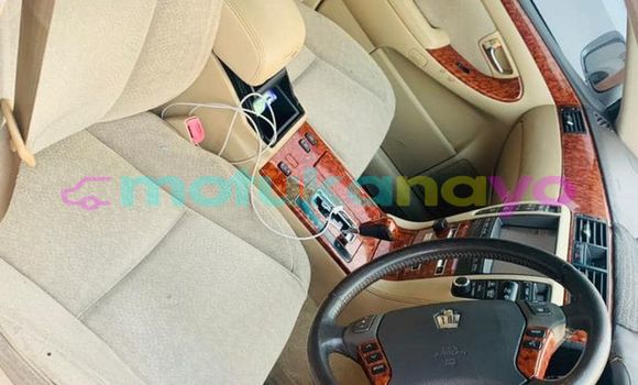 Acheter Occasion Voiture Toyota Crown Gris à Kinshasa, Kinshasa Acheter Occasion Voiture Toyota Crown Gris à Kinshasa, Kinshasa