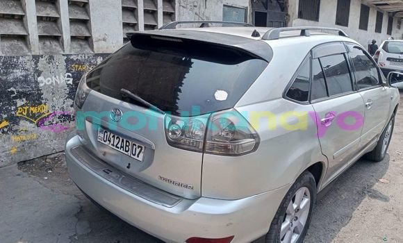 Acheter Occasion Voiture Toyota Harrier Gris à Kinshasa, Kinshasa Acheter Occasion Voiture Toyota Harrier Gris à Kinshasa, Kinshasa