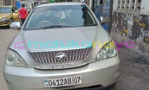 Acheter Occasion Voiture Toyota Harrier Gris à Kinshasa, Kinshasa Acheter Occasion Voiture Toyota Harrier Gris à Kinshasa, Kinshasa