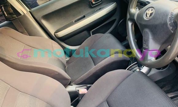 Acheter Occasion Voiture Toyota Ist Gris à Kinshasa, Kinshasa Acheter Occasion Voiture Toyota Ist Gris à Kinshasa, Kinshasa