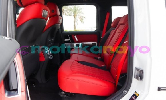 Acheter Import Voiture Mercedes-Benz 190 (W201) Blanc à Import - Dubai, Bandundu Acheter Import Voiture Mercedes-Benz 190 (W201) Blanc à Import - Dubai, Bandundu