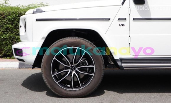 Acheter Import Voiture Mercedes-Benz 190 (W201) Blanc à Import - Dubai, Bandundu Acheter Import Voiture Mercedes-Benz 190 (W201) Blanc à Import - Dubai, Bandundu