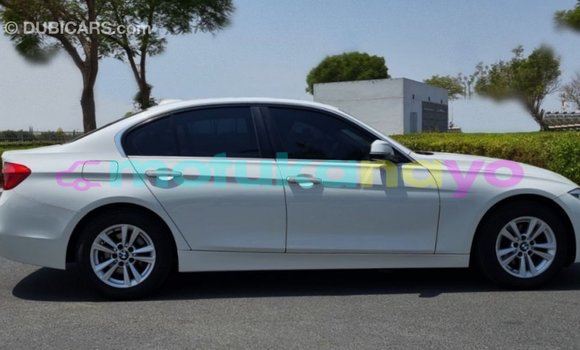 Buy Import BMW R1200GS Adventure White Bike in Import - Dubai in Bandundu Buy Import BMW R1200GS Adventure White Bike in Import - Dubai in Bandundu