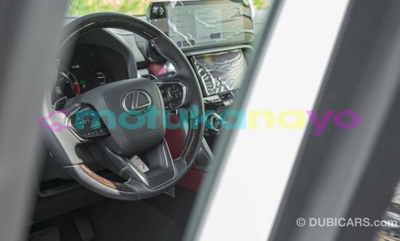 Buy Import Lexus LX White Car in Import - Dubai in Bandundu Buy Import Lexus LX White Car in Import - Dubai in Bandundu