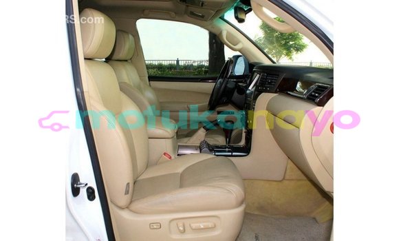 Buy Import Lexus LX White Car in Import - Dubai in Bandundu Buy Import Lexus LX White Car in Import - Dubai in Bandundu
