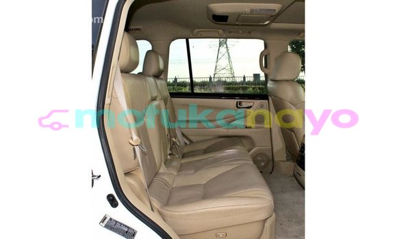 Buy Import Lexus LX White Car in Import - Dubai in Bandundu Buy Import Lexus LX White Car in Import - Dubai in Bandundu