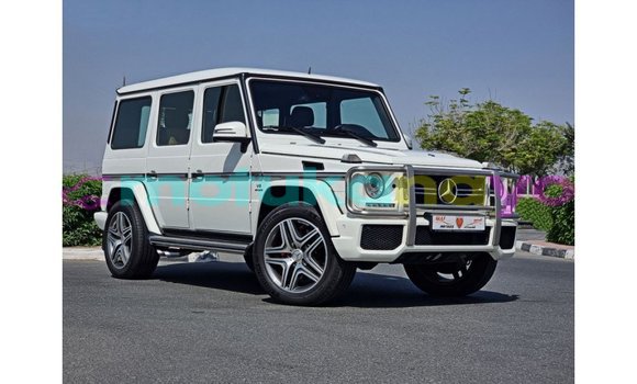 Buy Import Mercedes-Benz 190 (W201) White Car in Import - Dubai in Bandundu Buy Import Mercedes-Benz 190 (W201) White Car in Import - Dubai in Bandundu