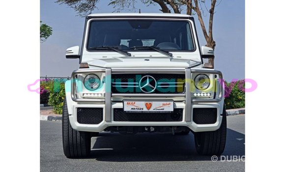 Acheter Import Voiture Mercedes-Benz 190 (W201) Blanc à Import - Dubai, Bandundu Acheter Import Voiture Mercedes-Benz 190 (W201) Blanc à Import - Dubai, Bandundu