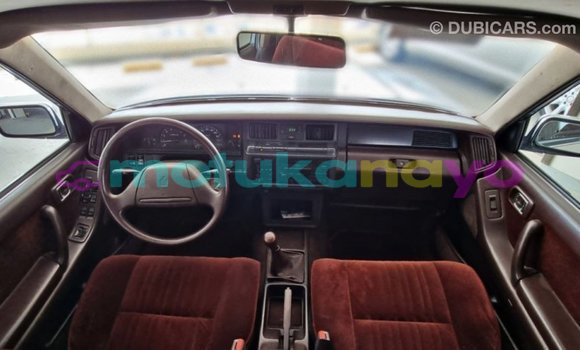 Acheter Import Voiture Toyota Crown Blanc à Import - Dubai, Bandundu Acheter Import Voiture Toyota Crown Blanc à Import - Dubai, Bandundu