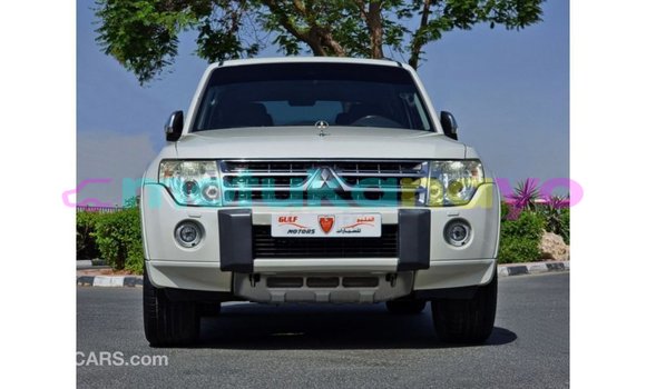 Buy Import Mitsubishi Pajero White Car in Import - Dubai in Bandundu Buy Import Mitsubishi Pajero White Car in Import - Dubai in Bandundu