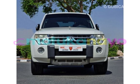 Buy Import Mitsubishi Pajero White Car in Import - Dubai in Bandundu Buy Import Mitsubishi Pajero White Car in Import - Dubai in Bandundu