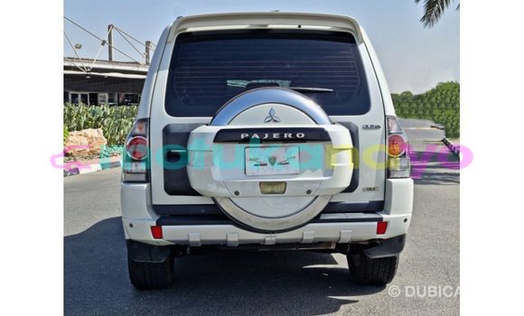 Buy Import Mitsubishi Pajero White Car in Import - Dubai in Bandundu Buy Import Mitsubishi Pajero White Car in Import - Dubai in Bandundu